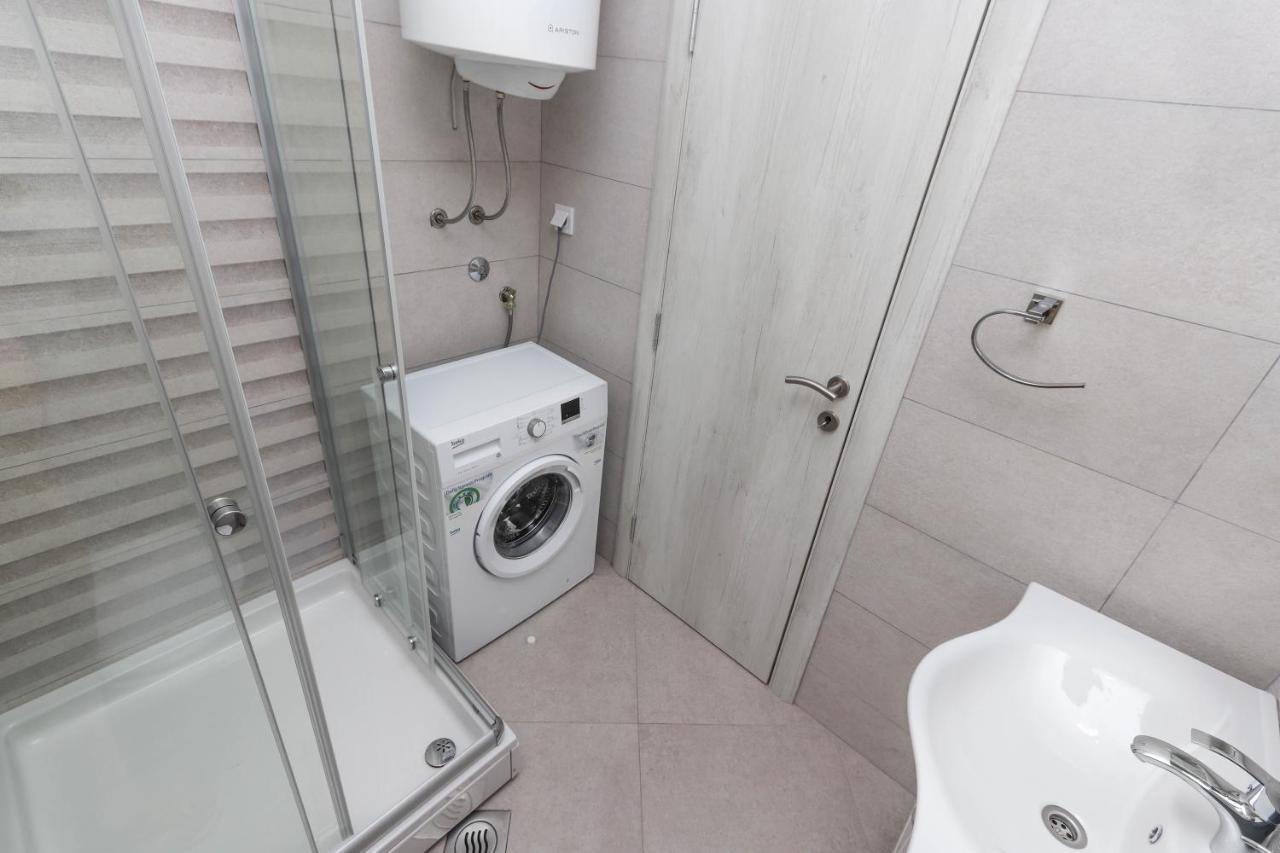 Sea Star Luxury Apartment コトル エクステリア 写真