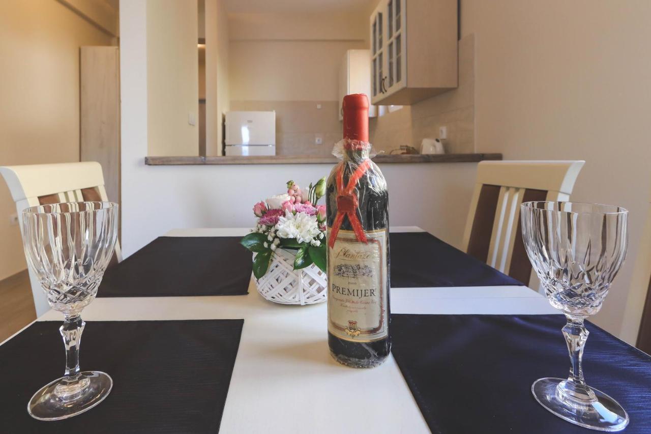 Sea Star Luxury Apartment コトル エクステリア 写真